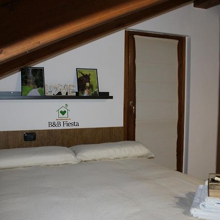 Villa Fiesta Oggiono Bagian luar foto