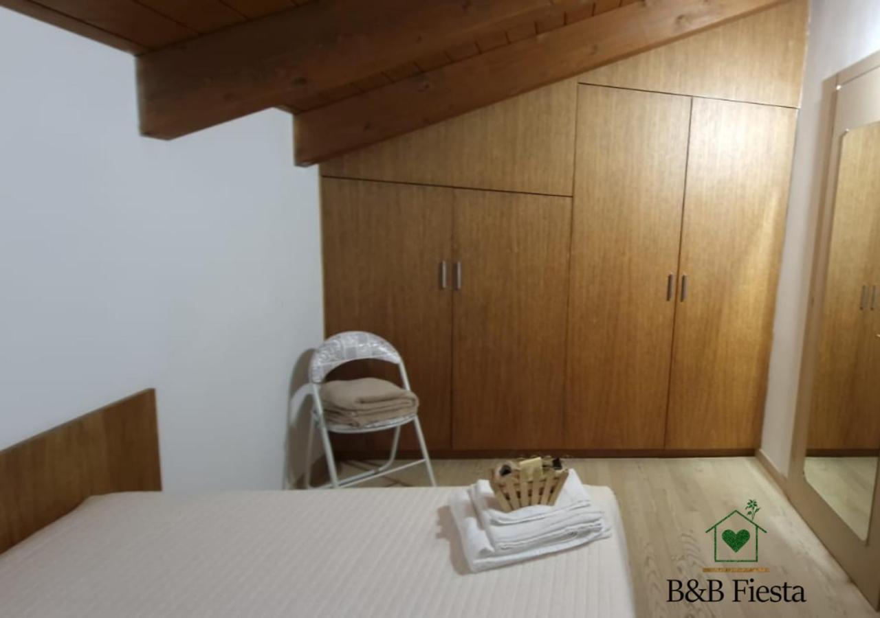Villa Fiesta Oggiono Bagian luar foto