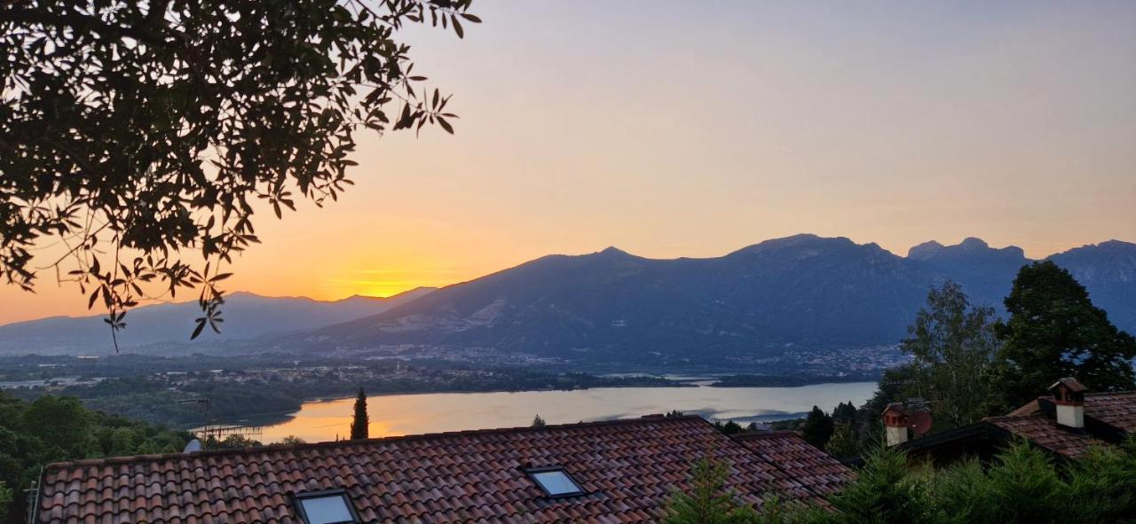 Villa Fiesta Oggiono Bagian luar foto